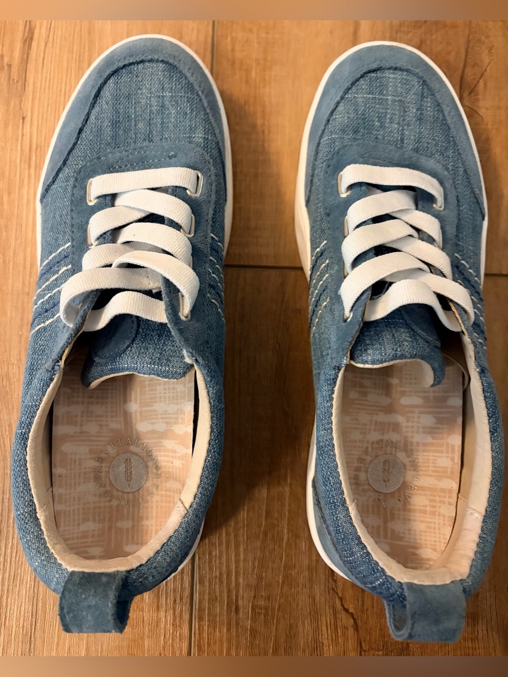 Revitalign Dara Denim Sneaker Women Size 8